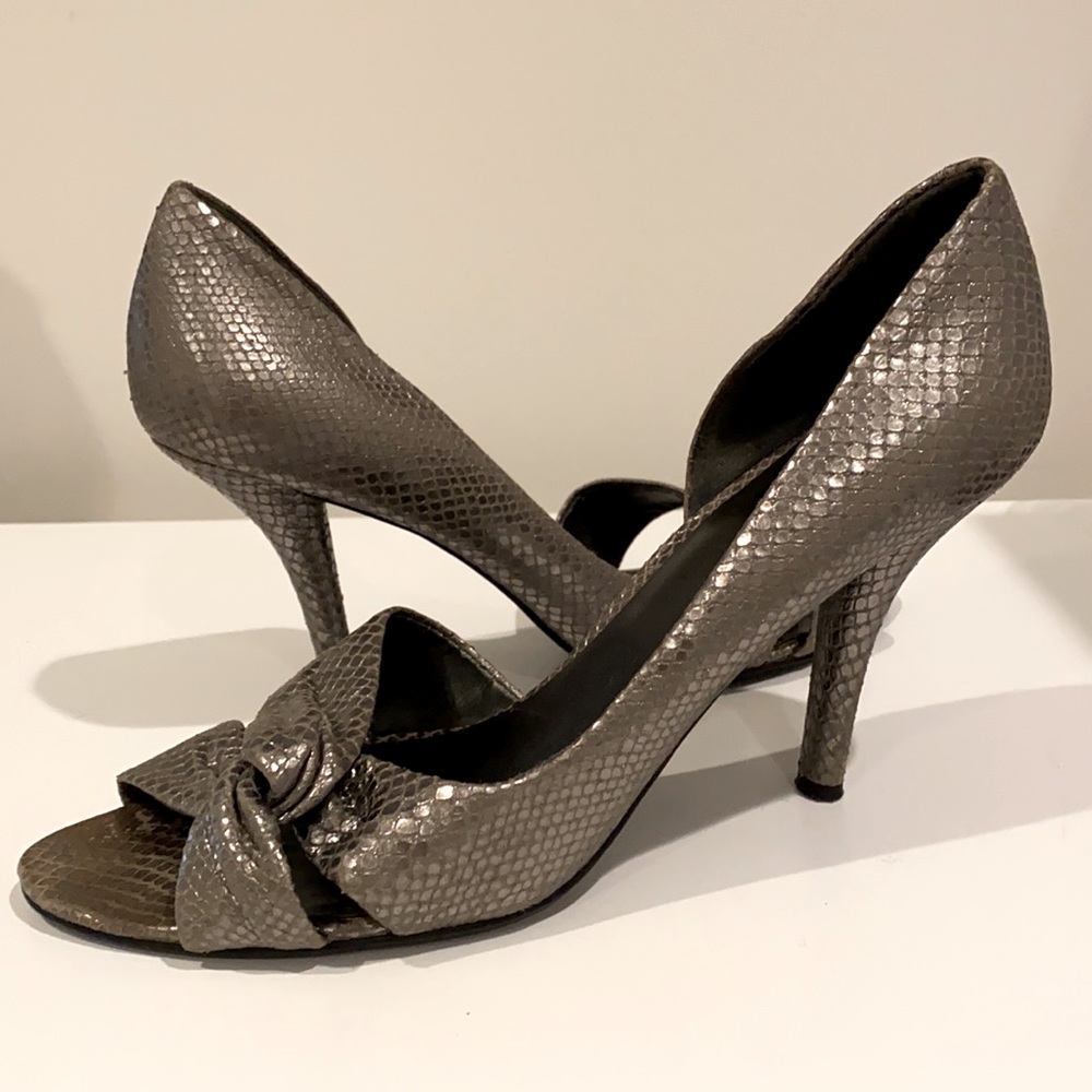 NINE WEST Leather Snake Skin Embossed Stilettos